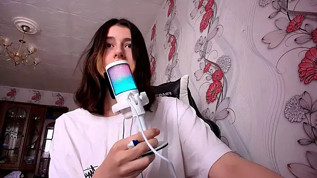 Snapshot of KristinaScott chatting on 13, 1, 2026 KristinaScott online show from 13, 1, 2026