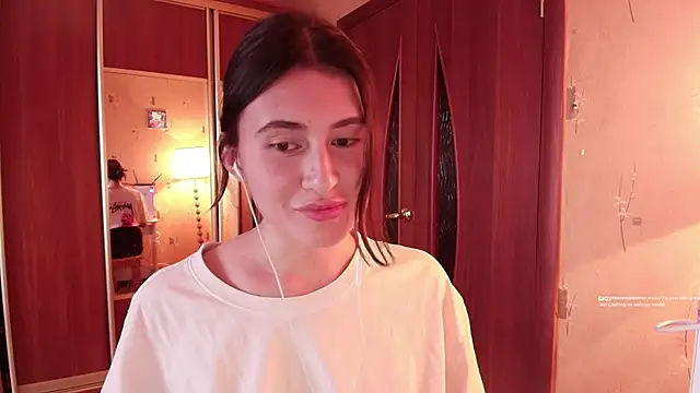 Snapshot of KristinaScott chatting on 29, 3, 2026 KristinaScott online show from 29, 3, 2026