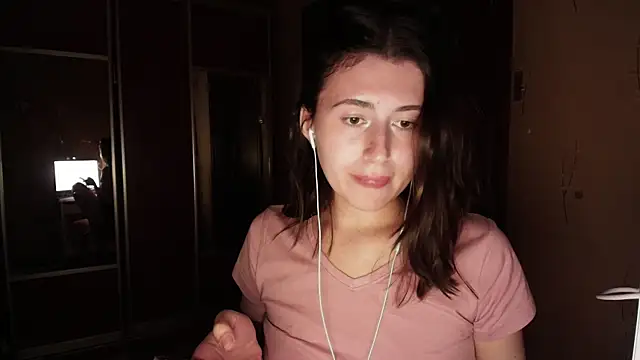 Snapshot of KristinaScott chatting on 31, 3, 2026 KristinaScott online show from 31, 3, 2026