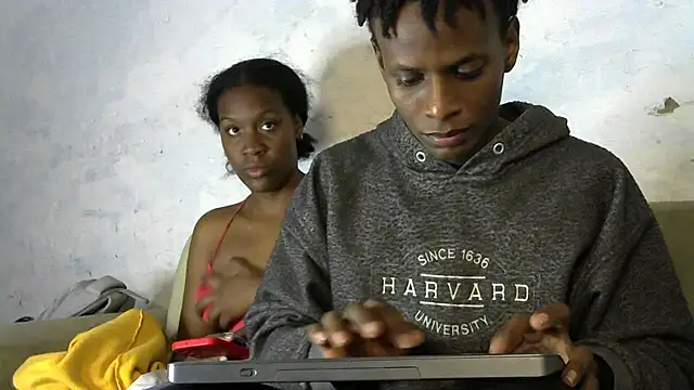 Snapshot of Mari_clau_hot chatting on 19, 11, 2025 Mari clau hot online show from 19, 11, 2025