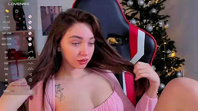 Emilia mala online show from 20, 12, 2025