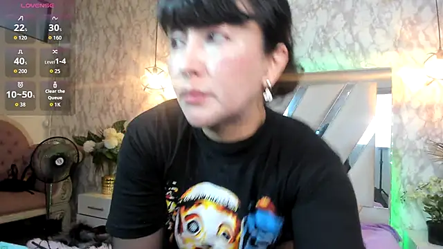 LILITH LIBELULA online show from 4, 12, 2025