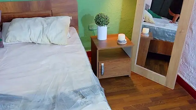 Secrett desiree online show from 20, 3, 2026