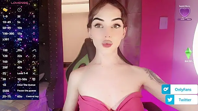 Snapshot of Baby_luxury chatting on 17, 12, 2025 Baby luxury online show from 17, 12, 2025