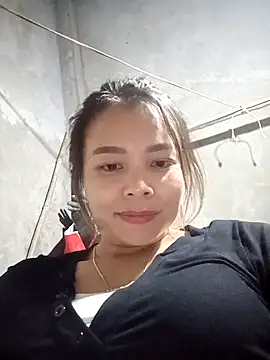 Snapshot of mon1-day chatting on 28, 11, 2025 mon1-day online show from 28, 11, 2025