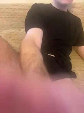 Snapshot of ushebdhickx chatting on 18, 3, 2026 ushebdhickx online show from 18, 3, 2026