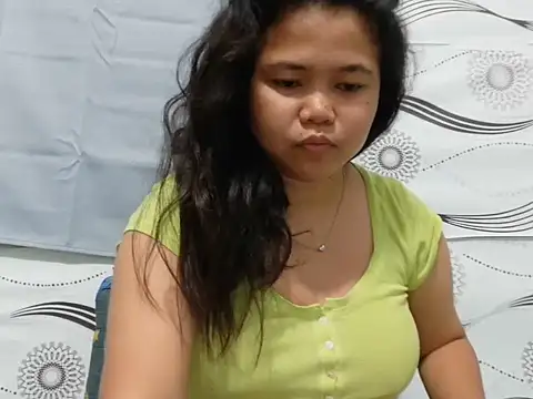 Snapshot of Sweetbigtits_69 chatting on 28, 6, 2026 Sweetbigtits 69 online show from 28, 6, 2026