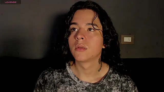 Snapshot of Angel-umbra chatting on 29, 11, 2025 Angel-umbra online show from 29, 11, 2025