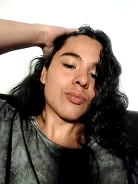 Snapshot of Angel-umbra chatting on 2, 12, 2025 Angel-umbra online show from 2, 12, 2025