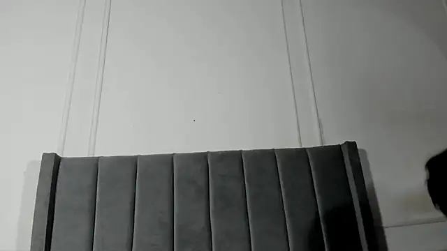 Snapshot of Angel-umbra chatting on 4, 12, 2025 Angel-umbra online show from 4, 12, 2025