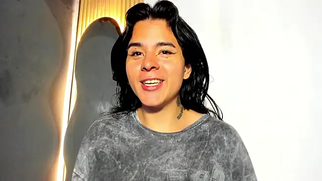 Snapshot of Angel-umbra chatting on 15, 12, 2025 Angel-umbra online show from 15, 12, 2025