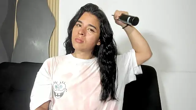 Snapshot of Angel-umbra chatting on 21, 12, 2025 Angel-umbra online show from 21, 12, 2025