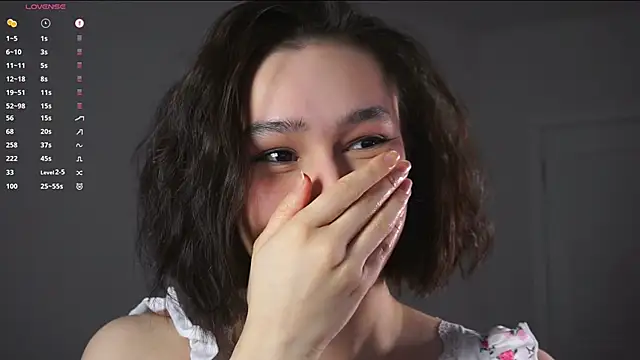 Snapshot of SoftLuna chatting on 17, 12, 2025 SoftLuna online show from 17, 12, 2025