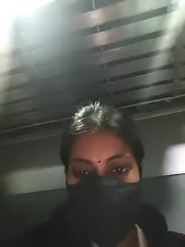 Anupriya89 online show from 4, 12, 2025