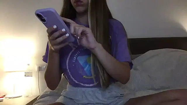 Martimartinaxx online show from 2, 7, 2026