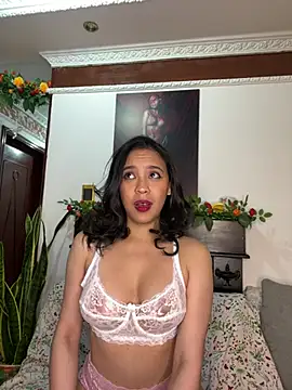 Esmerald 1111 online show from 31, 7, 2026