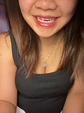 Snapshot of Sunset-yll chatting on 21, 3, 2026 Sunset-yll online show from 21, 3, 2026