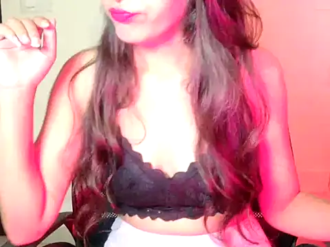 Snapshot of Wamika_Angle1 chatting on 7, 8, 2026 Wamika Angle1 online show from 7, 8, 2026