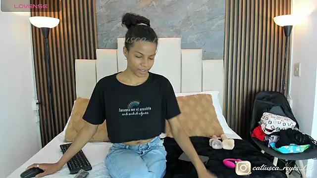 catiusca reyes 03 online show from 29, 4, 2026