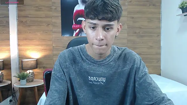 Snapshot of DraxBlade09 chatting on 7, 3, 2026 DraxBlade09 online show from 7, 3, 2026