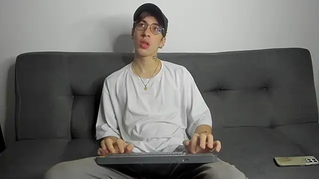 Dio  morningstar online show from 20, 11, 2025