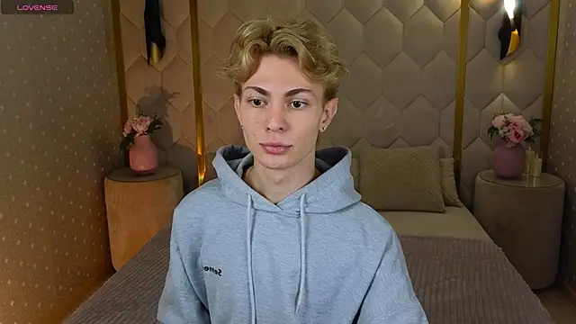 Even Vrot online show from 5, 12, 2025