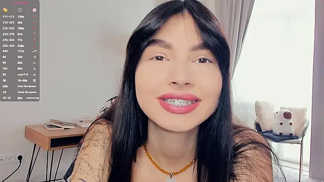 FeliciaKogen online show from 27, 6, 2026