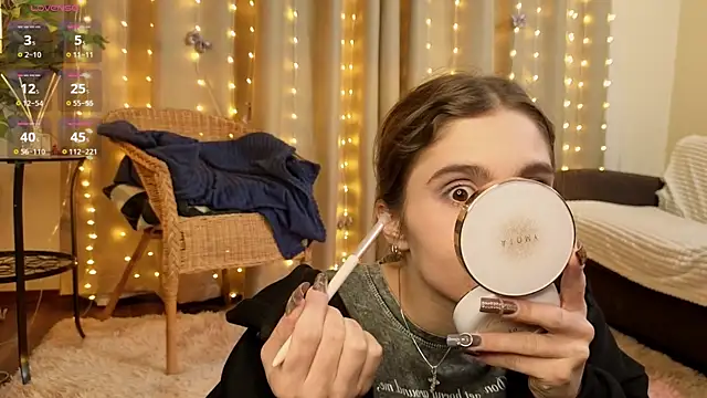 Snapshot of RozanneJordan chatting on 19, 2, 2026 RozanneJordan online show from 19, 2, 2026