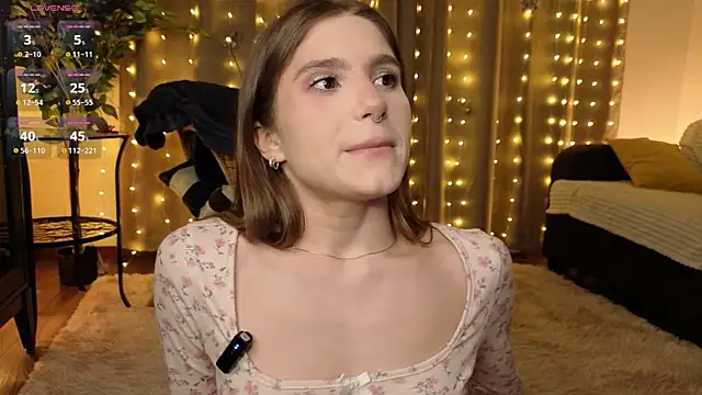 Snapshot of RozanneJordan chatting on 2, 3, 2026 RozanneJordan online show from 2, 3, 2026