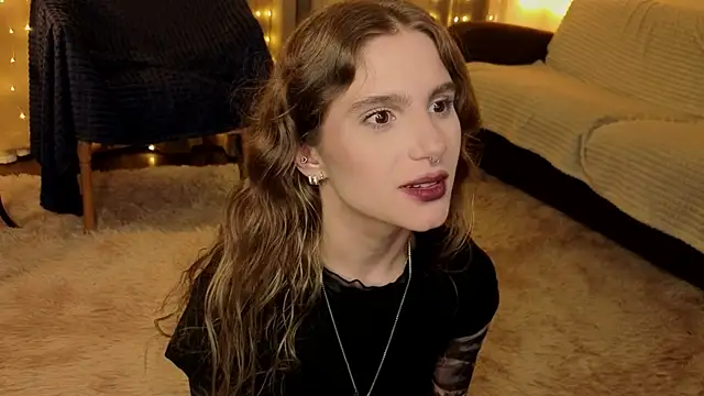 RozanneJordan online show from 6, 5, 2026