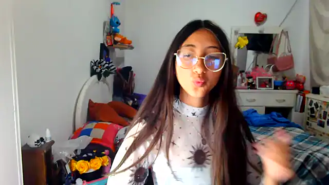 Nanylux online show from 21, 11, 2025