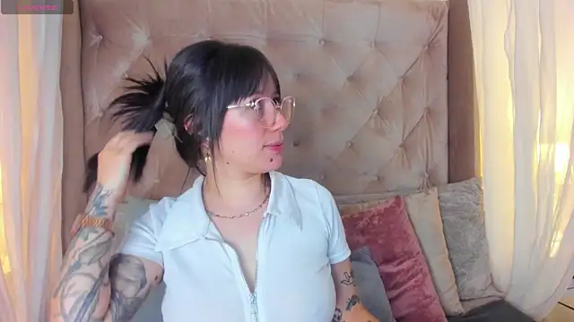 Annie Petters online show from 7, 5, 2026