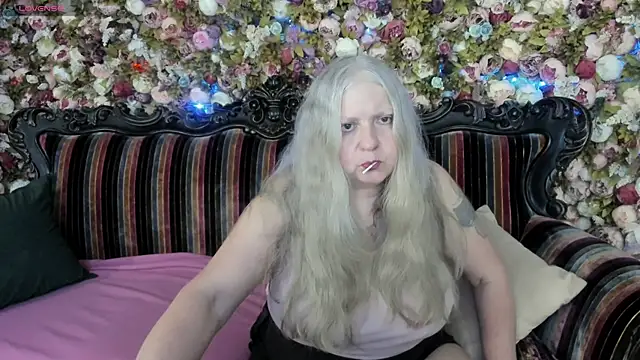 Snapshot of mariabelladonna chatting on 15, 7, 2026 mariabelladonna online show from 15, 7, 2026