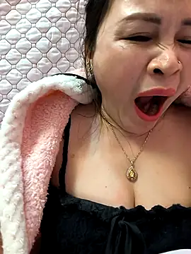 Snapshot of dis_princess chatting on 4, 12, 2025 dis princess online show from 4, 12, 2025