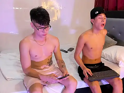 Snapshot of Handsome_boys69 chatting on 20, 11, 2025 Handsome boys69 online show from 20, 11, 2025