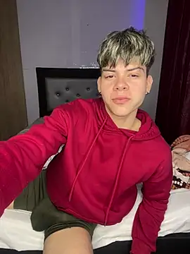 Snapshot of Handsome_boys69 chatting on 17, 1, 2026 Handsome boys69 online show from 17, 1, 2026