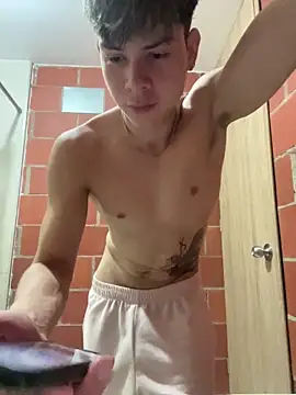 Snapshot of Handsome_boys69 chatting on 18, 1, 2026 Handsome boys69 online show from 18, 1, 2026