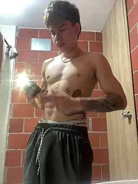 Snapshot of Handsome_boys69 chatting on 14, 3, 2026 Handsome boys69 online show from 14, 3, 2026