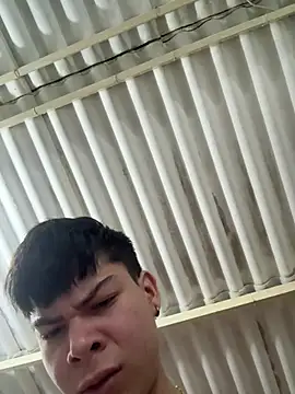 Snapshot of Handsome_boys69 chatting on 6, 8, 2026 Handsome boys69 online show from 6, 8, 2026