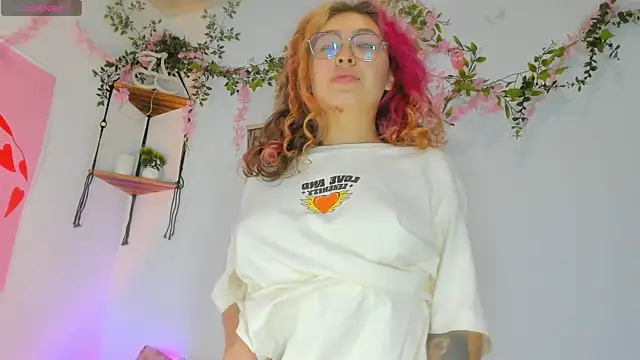 MarieTaylor  online show from 5, 8, 2026