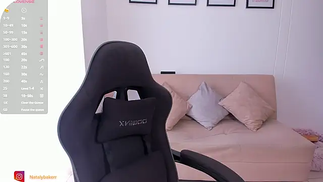 Nat Bakerss online show from 5, 3, 2026