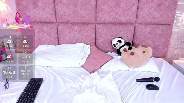 NathalieRoss1 online show from 8, 3, 2026