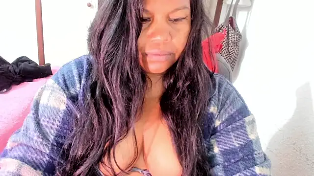 ebonycamelia online show from 23, 11, 2025