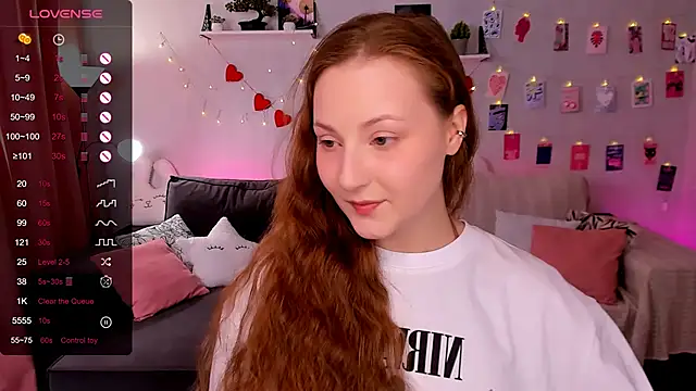 Snapshot of velvet_cherry_ chatting on 15, 3, 2026 velvet cherry online show from 15, 3, 2026