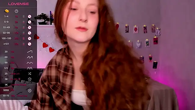 Snapshot of velvet_cherry_ chatting on 20, 3, 2026 velvet cherry online show from 20, 3, 2026