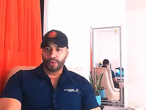 musclehetero online show from 21, 4, 2026