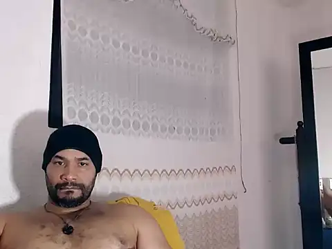 Snapshot of musclehetero chatting on 21, 7, 2026 musclehetero online show from 21, 7, 2026