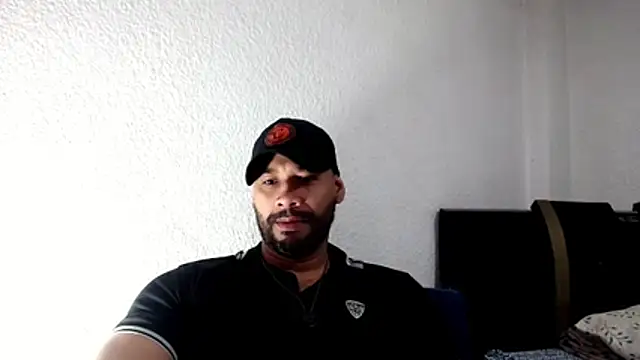 Snapshot of musclehetero chatting on 29, 7, 2026 musclehetero online show from 29, 7, 2026