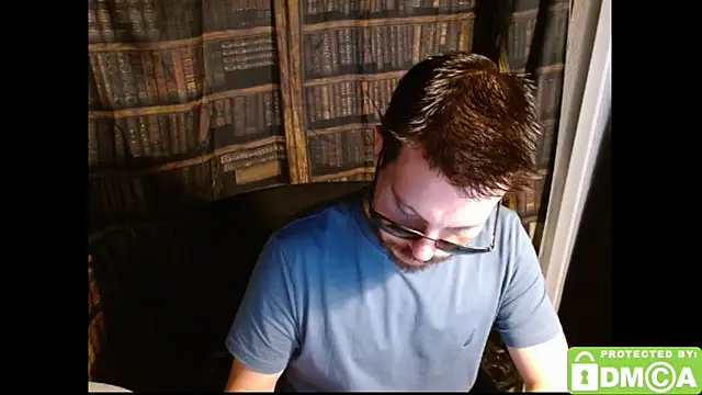 Snapshot of justshutupandwatch chatting on 23, 11, 2025 justshutupandwatch online show from 23, 11, 2025