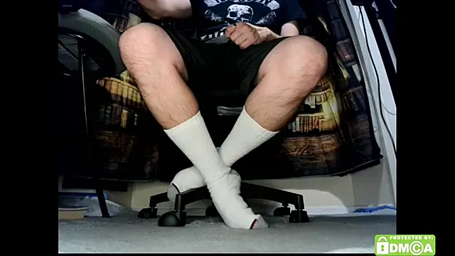 Snapshot of justshutupandwatch chatting on 6, 2, 2026 justshutupandwatch online show from 6, 2, 2026